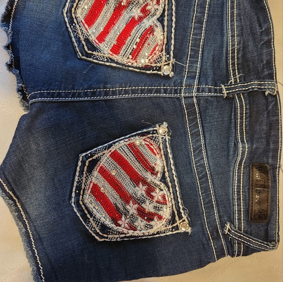 Wallflower Women's Shorts Size 1 Patriotic Pockets - Picture 2 of 3